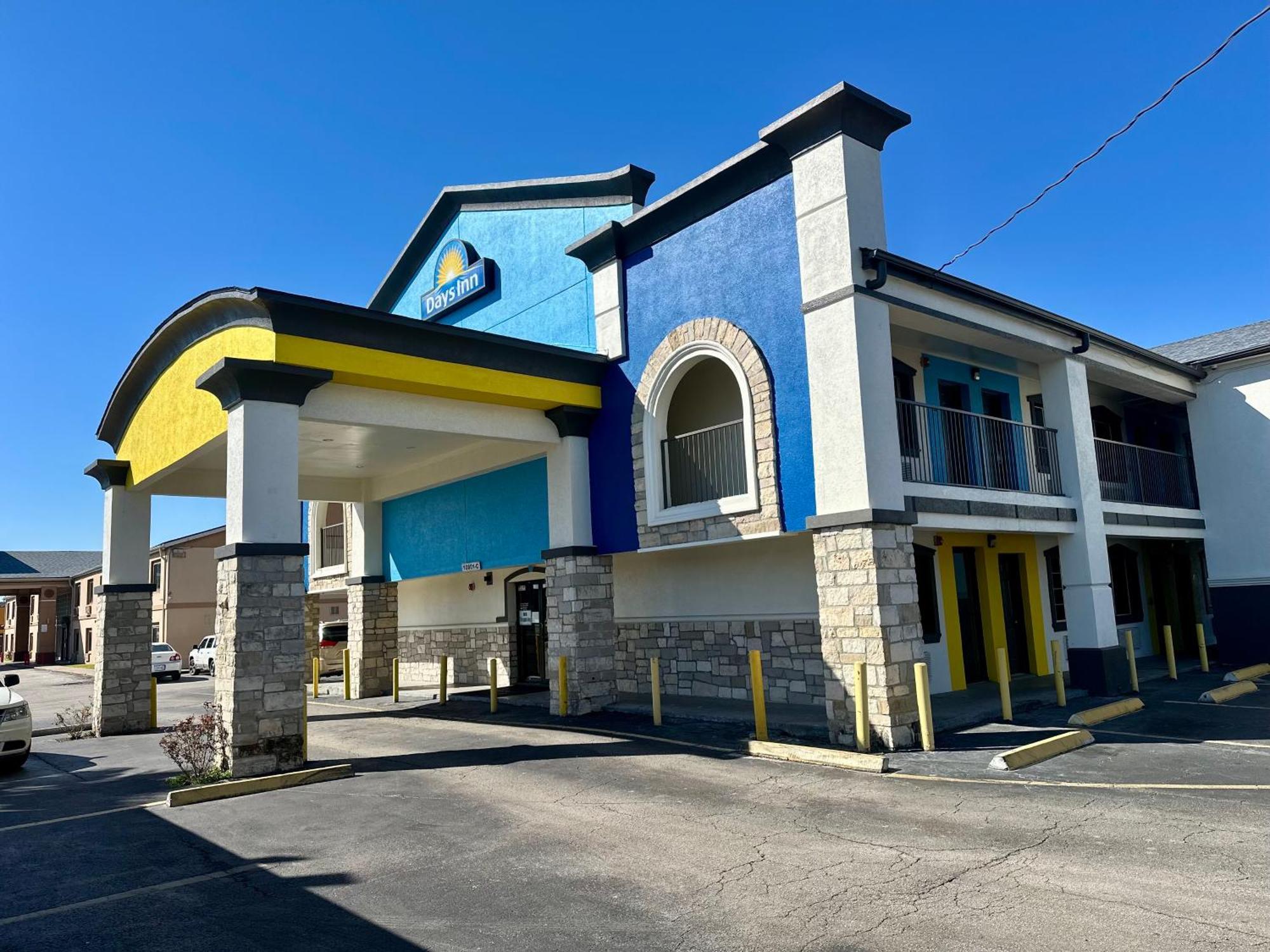 Days Inn By Wyndham Houston East Luaran gambar