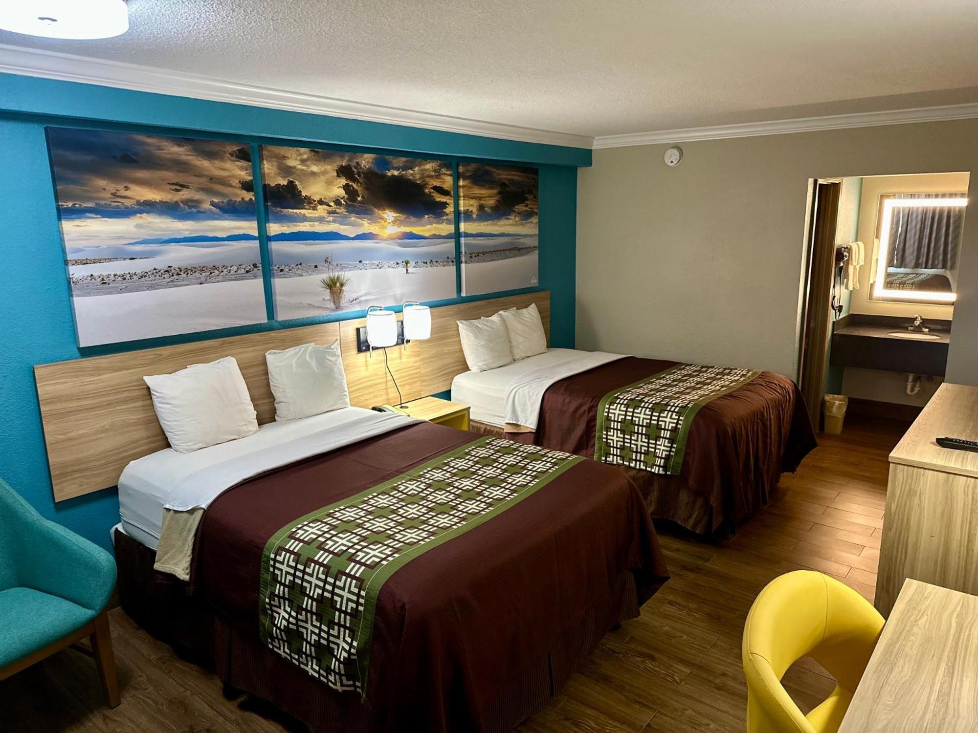Days Inn By Wyndham Houston East Luaran gambar