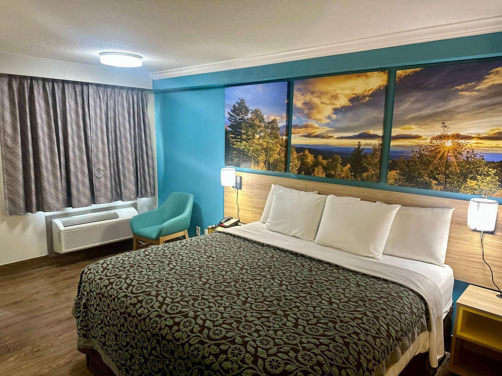 Days Inn By Wyndham Houston East Luaran gambar
